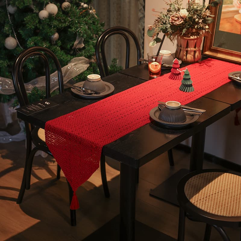 テーブルクロス 透かし編みタッセル付き季節のセンタークロス