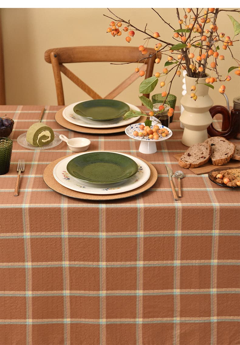 テーブルクロス チェック 優雅な格子柄のテーブルクロス