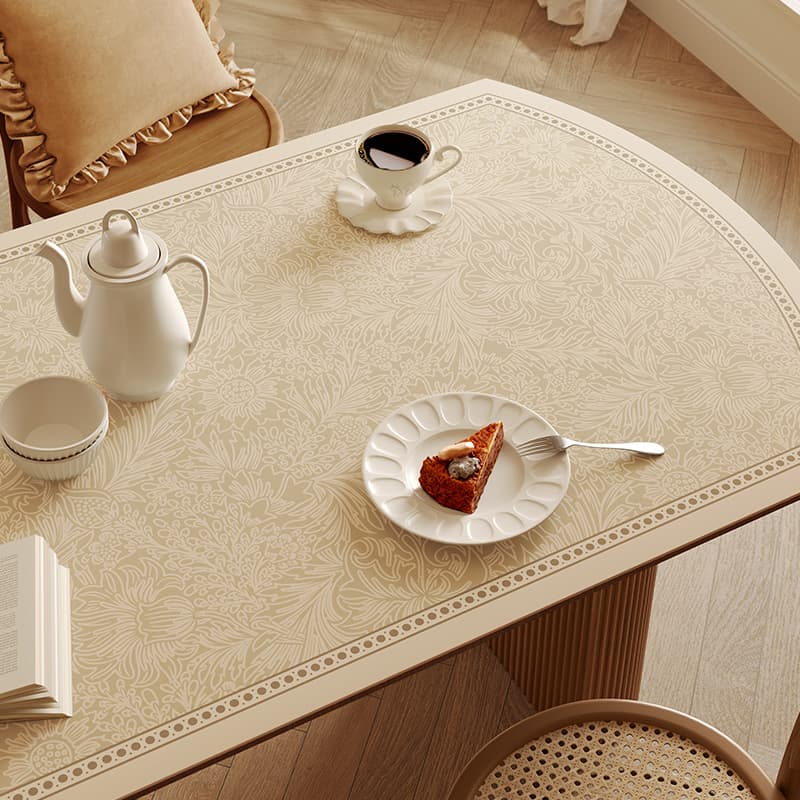 テーブルクロス ビニール 花模様の優美テーブルクロス