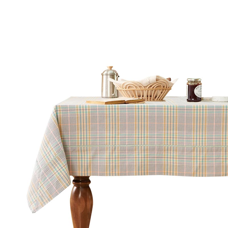 テーブルクロス チェック 優雅な朝食のチェックテーブルクロス