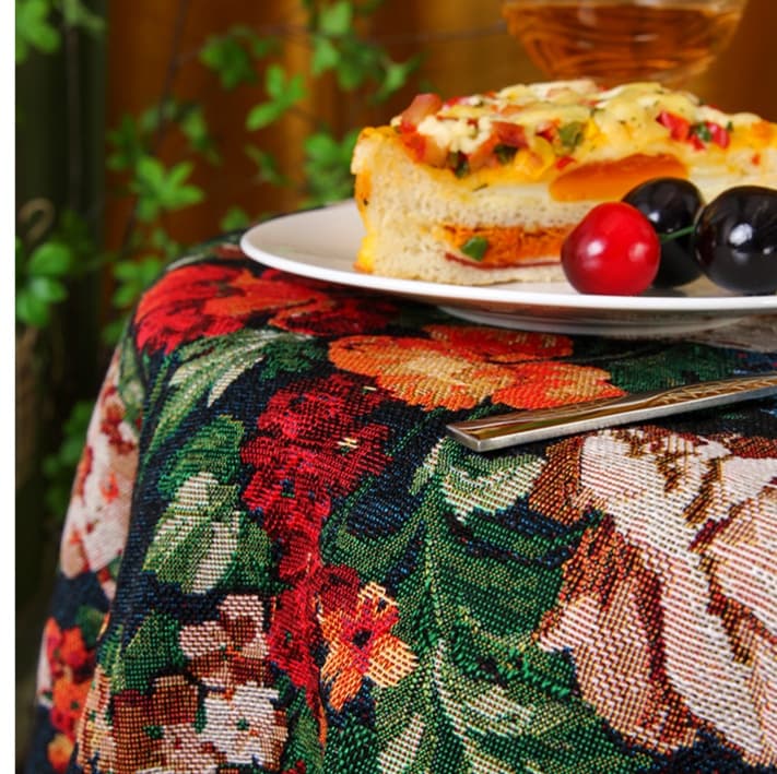 テーブルクロス 布 花園の夢見るクロス