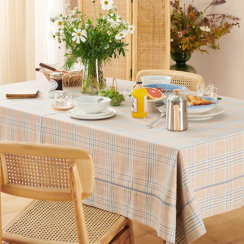 テーブルクロス チェック 優雅な朝食のチェックテーブルクロス