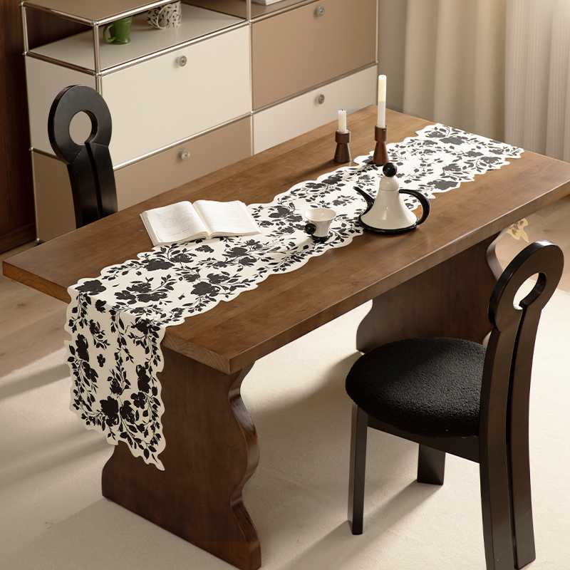 テーブルクロス センタークロス 花影優美クロス