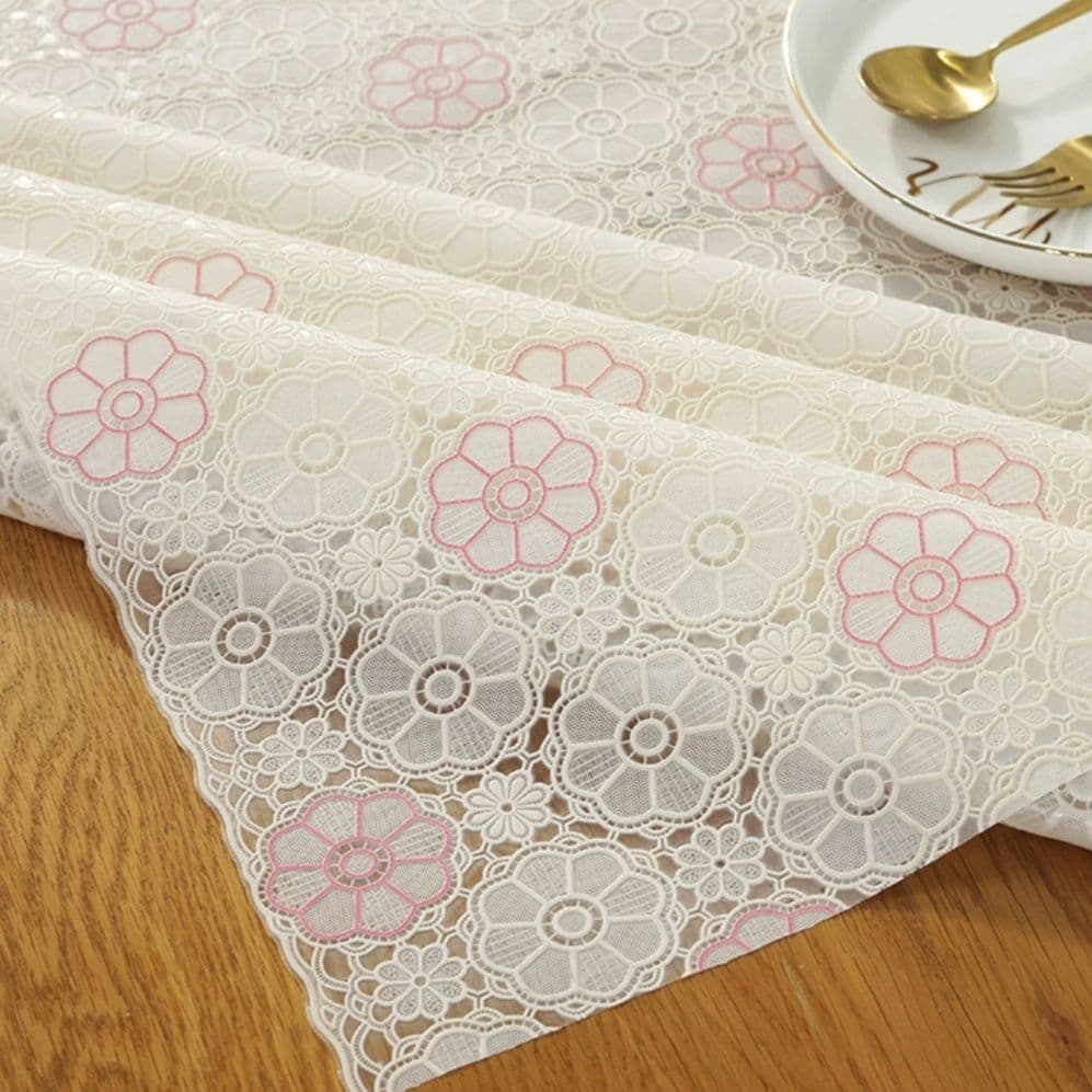 テーブルクロス リーフ柄ゴールド