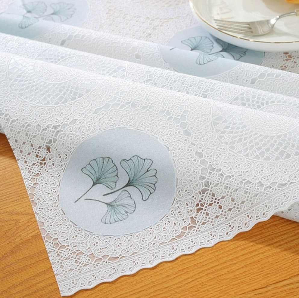 テーブルクロス リーフ柄ゴールド