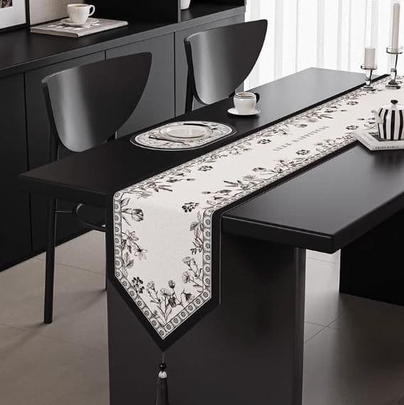 テーブルクロス センタークロス 優美な葉模様のクロス