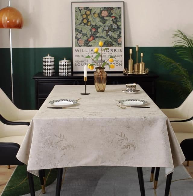 テーブルクロス ビニール 優美模様のテーブル保護カバー