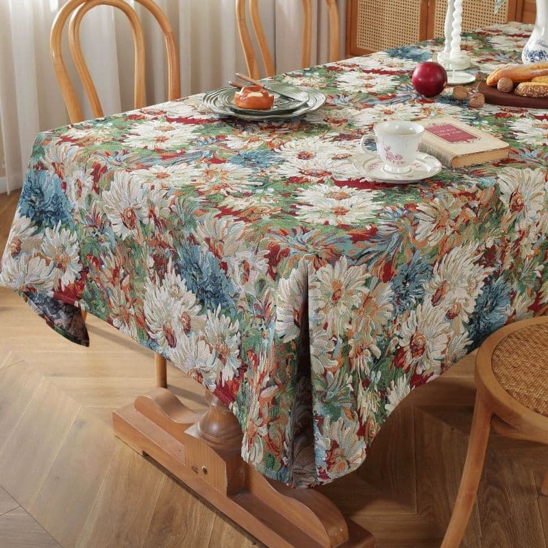 テーブルクロス 布 花と伝統模様のクロス