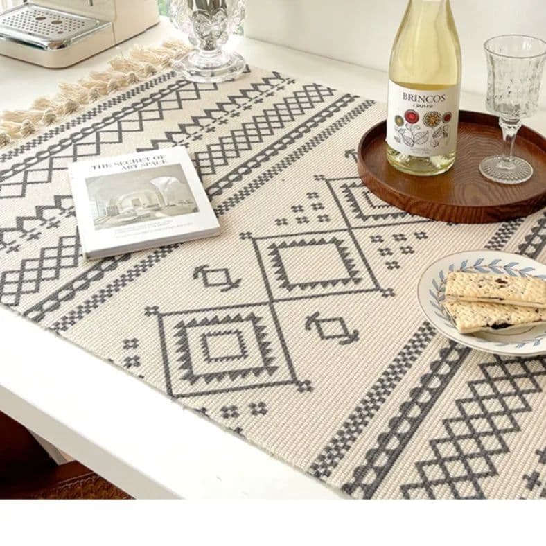 テーブルクロス 幾何学模様フリンジ付き綿麻テーブルランナー