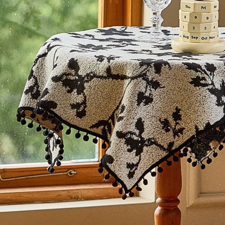 テーブルクロス 花模様シルエット織りテーブルクロス布