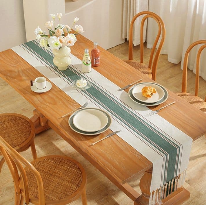 テーブルクロス 綿麻素材のストライプ柄フリンジ付きセンタークロス