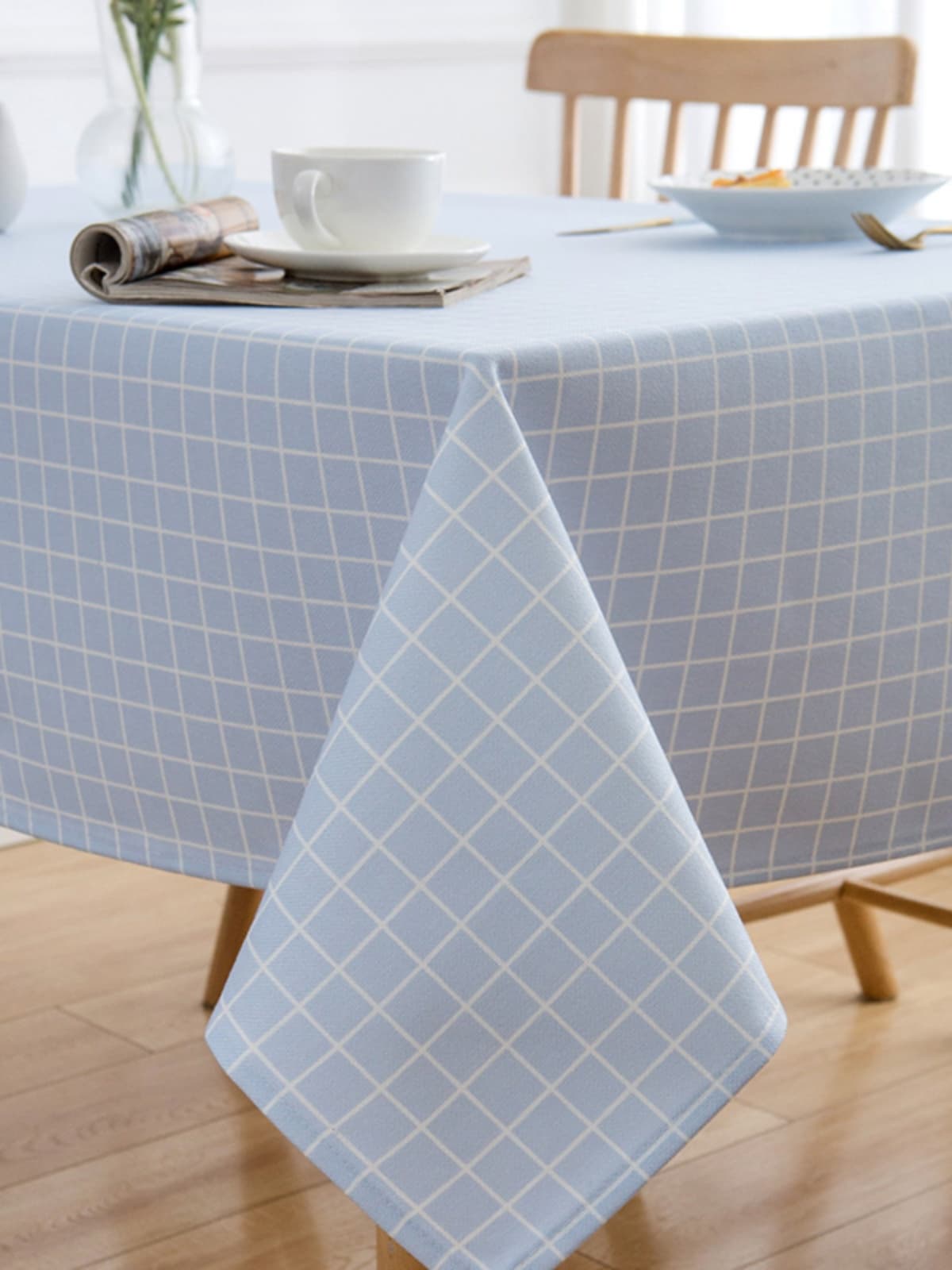 テーブルクロス 格子模様の優しいテーブルクロス