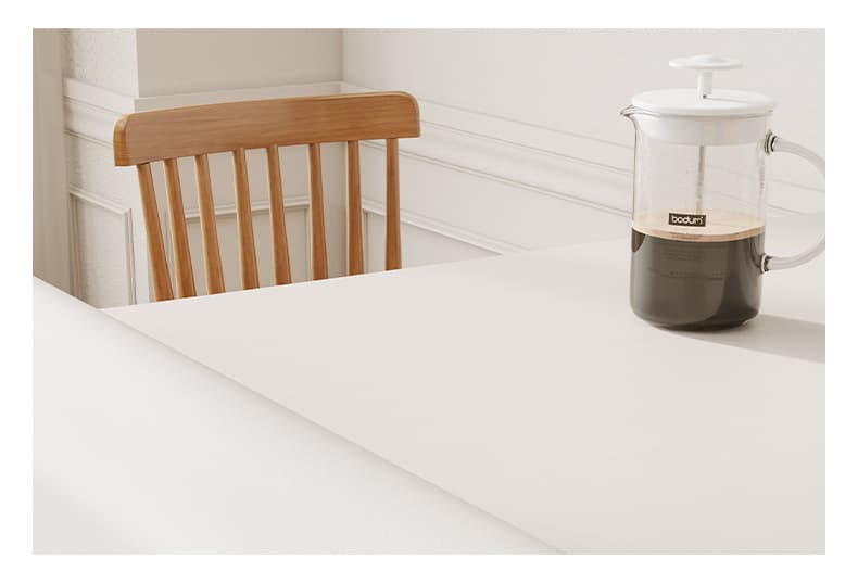 汚れ知らずの防水テーブルクロス