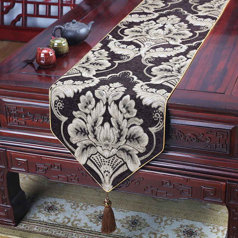 テーブルクロス センタークロス 豪華刺繍の伝統的テーブル飾り