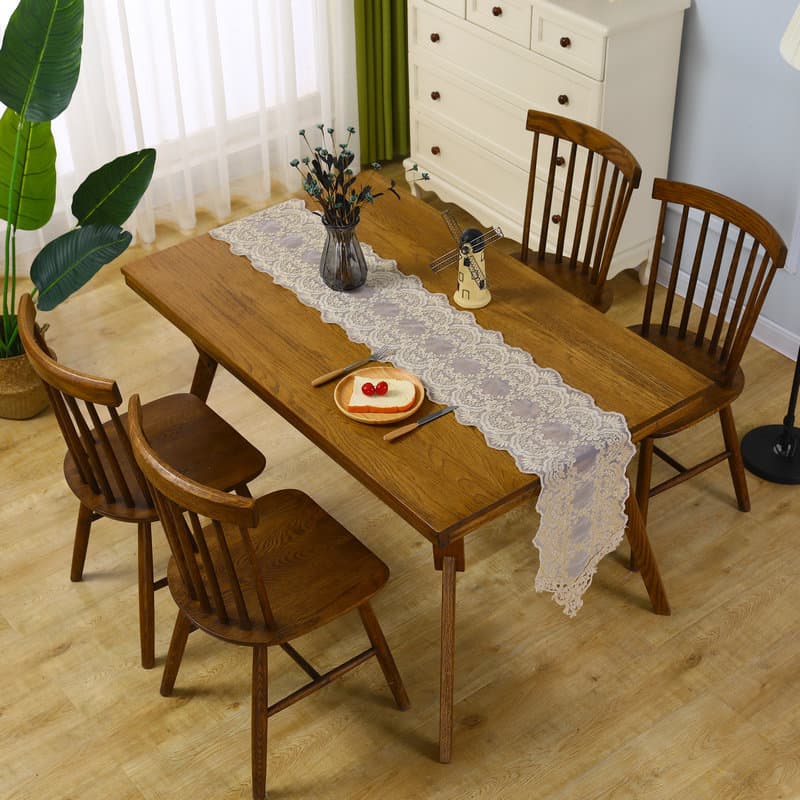 テーブルクロス 華やかレース刺繍スカラップ縁取りセンタークロス