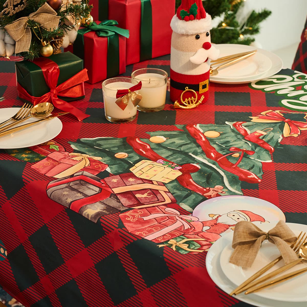 聖夜を彩る格子柄テーブルクロス布