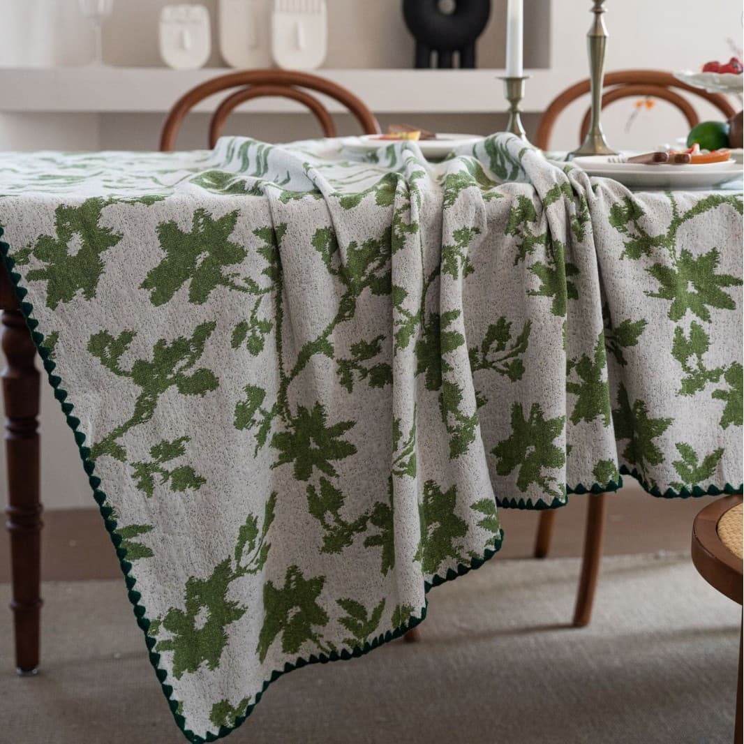 テーブルクロス 樫の葉模様の厚手ジャガード織りテーブルクロス用布