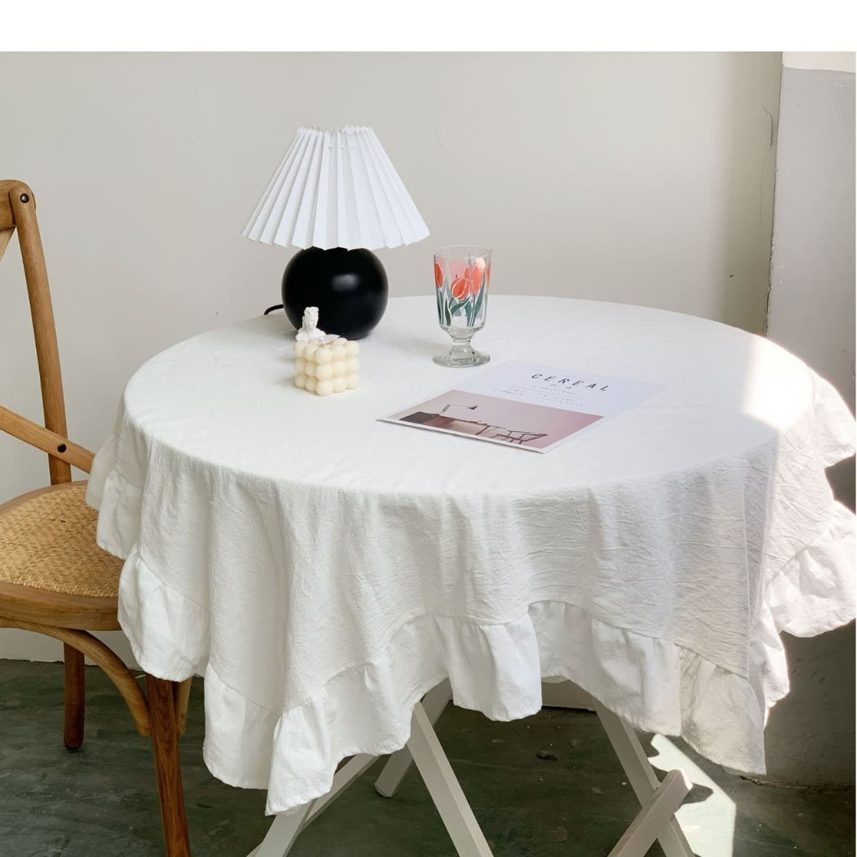 テーブルクロス 天然素材の丸型リネン風テーブルクロス