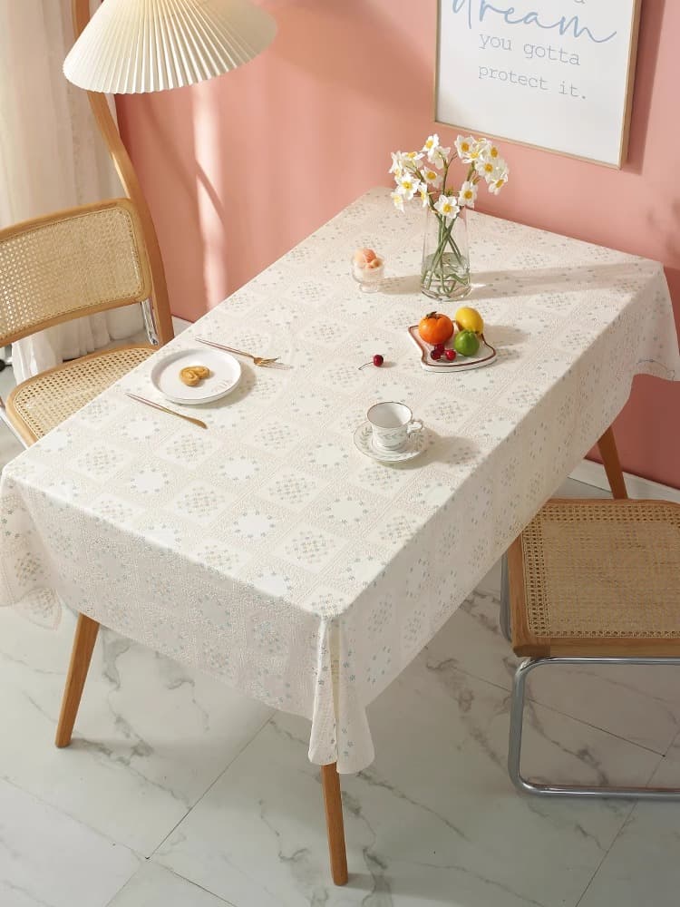 テーブルクロス 布 花刺繍入り透かし編みクロス