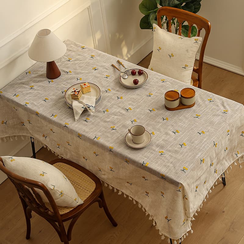 テーブルクロス フルーツ刺繍とフリンジ付きナチュラルリネンテーブルクロス