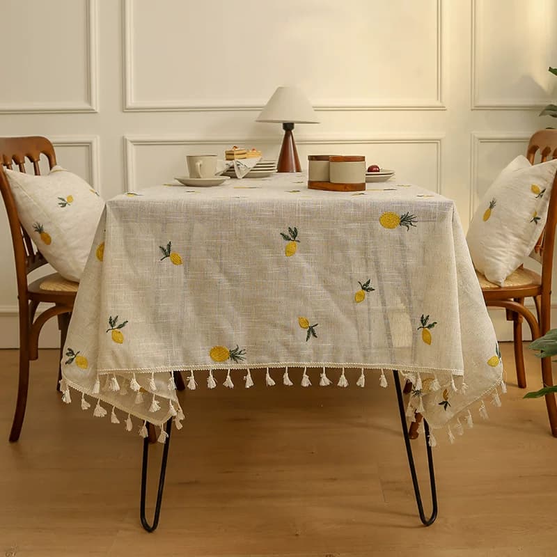 テーブルクロス フルーツ刺繍とフリンジ付きナチュラルリネンテーブルクロス