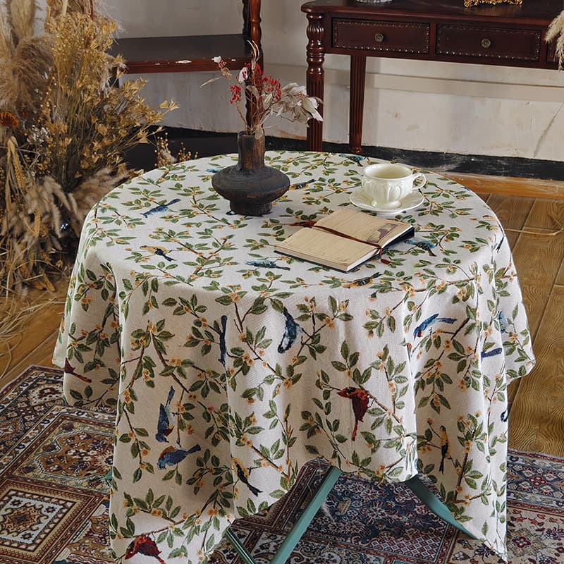 テーブルクロス 小鳥と草花の刺繍風テーブルクロス用布