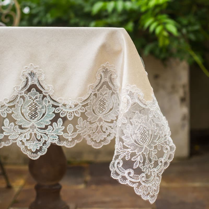 テーブルクロス 貴族の館レース縁取りテーブルクロス