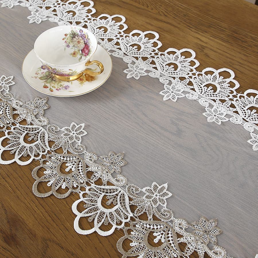 テーブルクロス 花柄刺繍レース縁取り透かし模様センタークロス