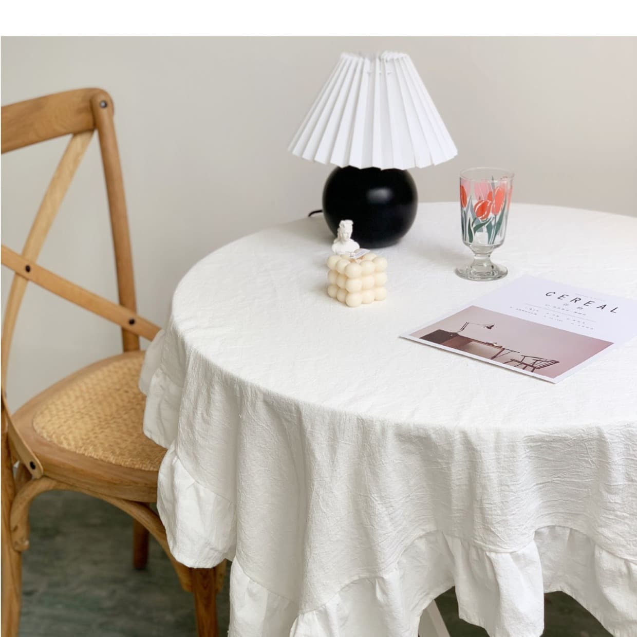テーブルクロス 天然素材の丸型リネン風テーブルクロス