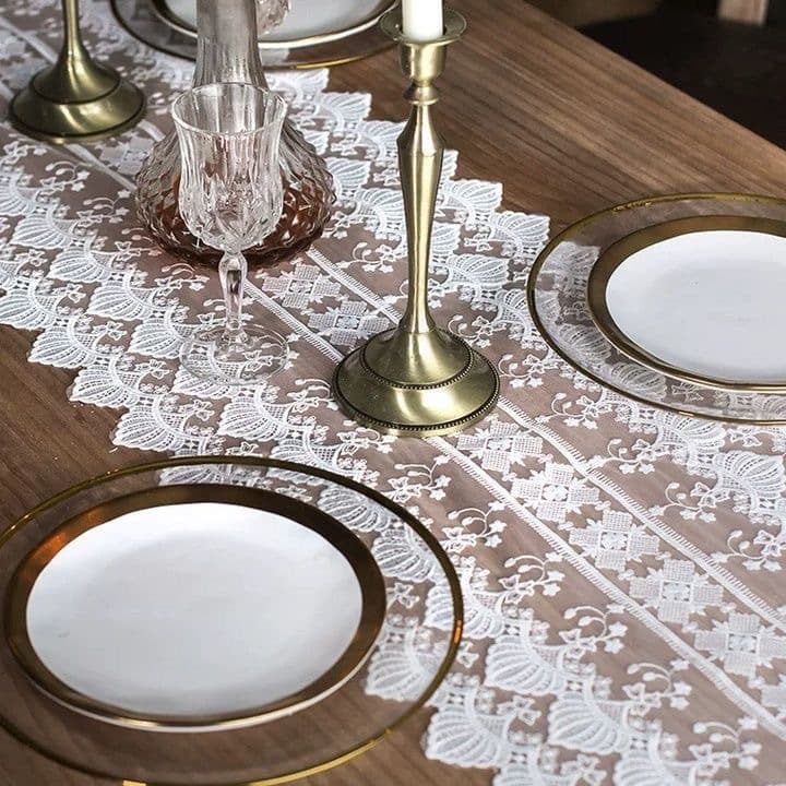 テーブルクロス センタークロス 繊細な花柄レース