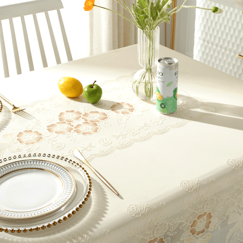 テーブルクロス 優美な花レース柄センタークロス