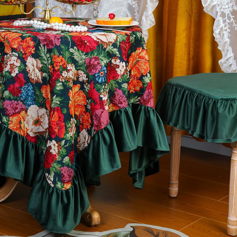 テーブルクロス 華やかな花柄プリント贅沢フリル付きテーブルクロス