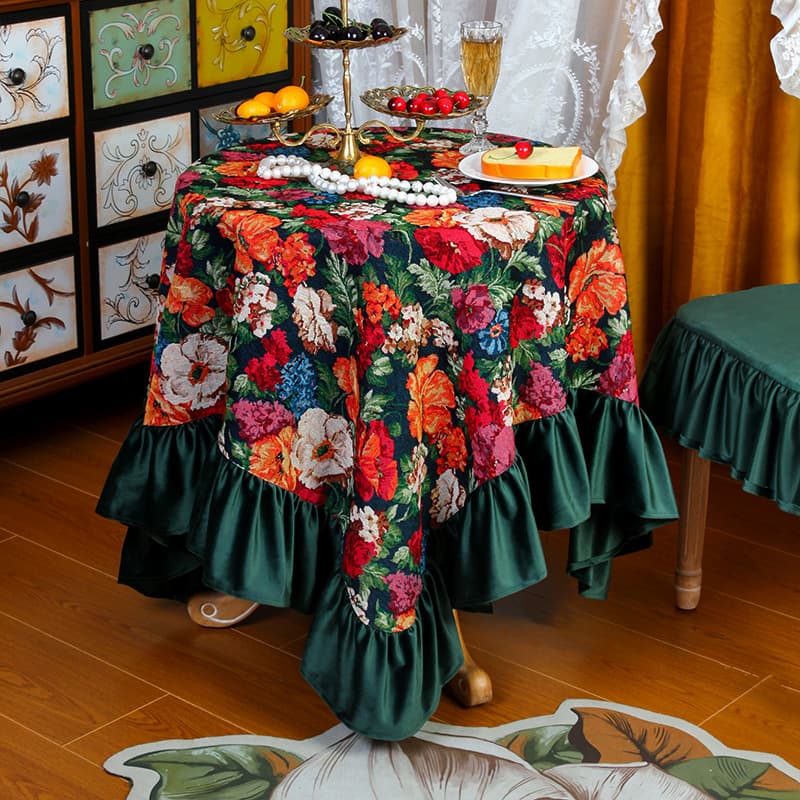 テーブルクロス 華やかな花柄プリント贅沢フリル付きテーブルクロス
