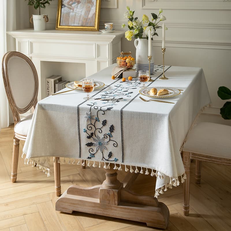 テーブルクロス リネン 花刺繍タッセル付きテーブルクロス
